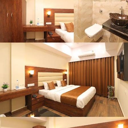 Hotel Blueark Lucknow Dış mekan fotoğraf